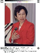 Kawaguchi reprimands diplomats over asylum case