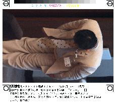 (2)Nagano assembly OKs no-confidence motion against Tanaka
