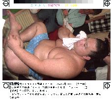 Ozeki Kaio pulls out of Nagoya sumo