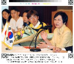 Kawaguchi holds talks with S. Korean students
