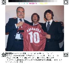 (1)Reggina's Nakamura gives news conference