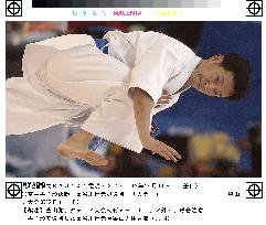 (2)Wakai, Hasegawa double up on gold in karate