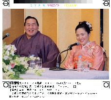 (1)Marriage makes newly wed ozeki Asashoryu go ga-ga
