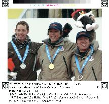 (2)Japan's Kimura wins in men's slalom