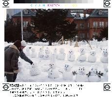 Sapporo seeks registration for record number of snowmen