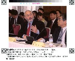Japan should print money to contain deflation: Stiglitz