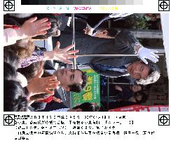 (1)Koizumi, Kan in by-election campaign