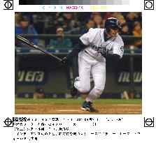Ichiro goes 1-for-3