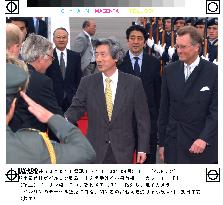 Koizumi in Germany to discuss Iraq with Schroeder