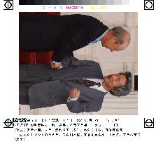 (1)Koizumi meets Simitis