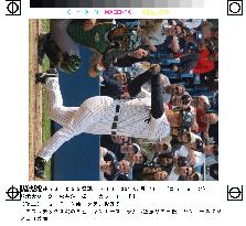 (2)Matsui 1-for-4 as Yankees fall to Oakland