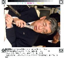 Mizuho Financial posts 2.38 tril. yen FY 2002 group net loss
