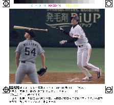Takahashi blasts two-run 'sayonara' homer