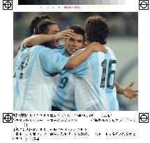 (1)Argentina beat Japan 4-1