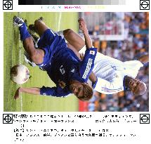 (2)Japan go down 2-1 to France at Confederations Cup