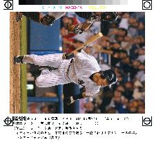 (1)Matsui goes 1-for-4