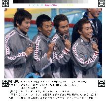 (2)Japan takes bronze in men's 4x100m medley relay