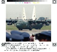 (1)Japanese C-130 planes return after relief aid for Iraq