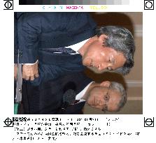 (2)Koizumi, Spidla agree to keep helping rebuild Iraq