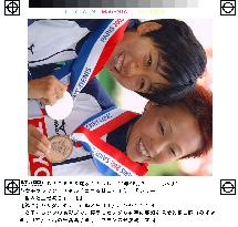 (3)Noguchi, Chiba win silver, bronze medals at world marathon