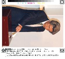 (3)Koizumi reelected as LDP president