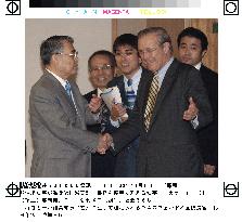 (3)Rumsfeld in Okinawa