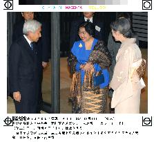 (3)Japan, ASEAN start 2-day summit in Tokyo