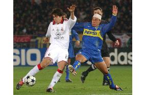(6)AC Milan vs. Boca Juniors