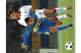 (13)AC Milan vs. Boca Juniors