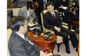 (1)S. Korea lodges protest over Koizumi's Yasukuni visit