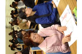 All-female business courses held in Tokyo