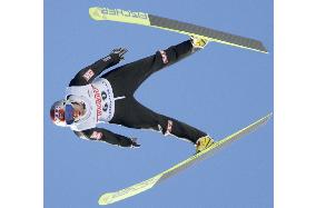 Ljoekelsoey wins World Cup ski jumping meet in Sapporo