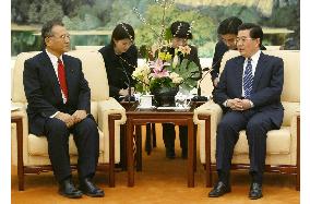(2)New Komeito leader Kanzaki meets Chinese leader Hu