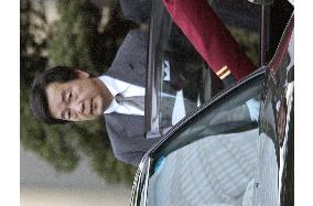 (2)Koizumi briefed on talks with N. Korea