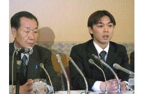 (1)Abductee's son writes letter to ex-N. Korean agent