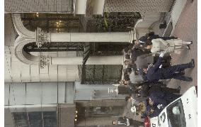 Ginza jewelry shop robbed of 3.5 bil. yen worth of items