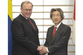 Japan, Sweden agree to cooperate in Iraq's reconstruction