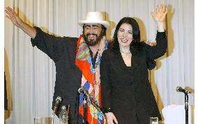 (1)Pavarotti to begin final world tour in Tokyo