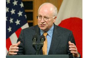 (1)Cheney gives lecture in Tokyo
