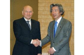 Koizumi, Moscow mayor agree on need of peace treaty