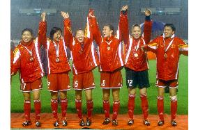 (8)China beat Japan 1-0 in women's Olympic tournament