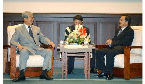 Tokyo Gov. Ishihara talks with Taiwan President Chen