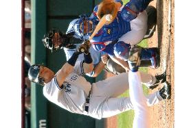 Yankees' Matsui goes 1-for-4 with an RBI against Rangers