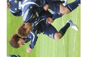 (3)Japan squad prepares for friendly matches