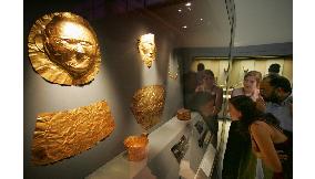 'Agamemnon's' gold mask spruced up ahead of Olympics