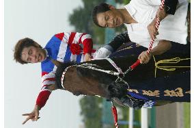 (2)Horse racing: Tap Dance City charges to victory at Takarazuka Kinen