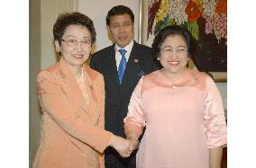 Kawaguchi meets Megawati