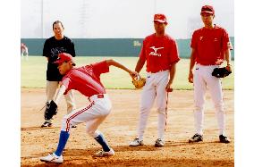 Hiroshima Carp to create baseball academy in China
