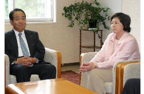 Soga meets Niigata governor