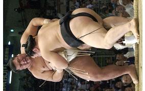 Asashoryu bounces back on 13th day of Nagoya sumo